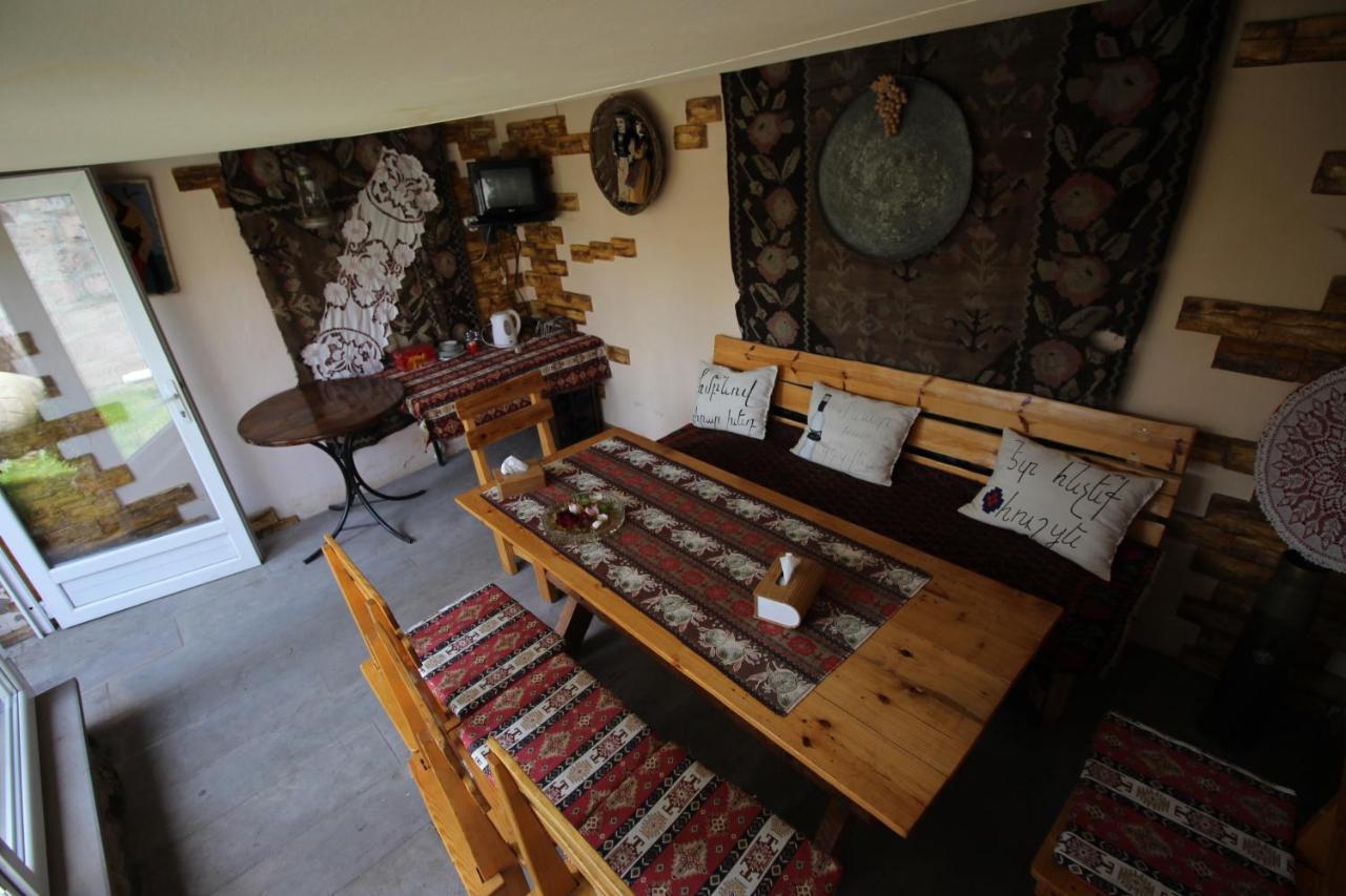 Mardoyan'S Guest House Gavar Exteriér fotografie